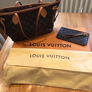 Louis Vuitton Neverfull PM